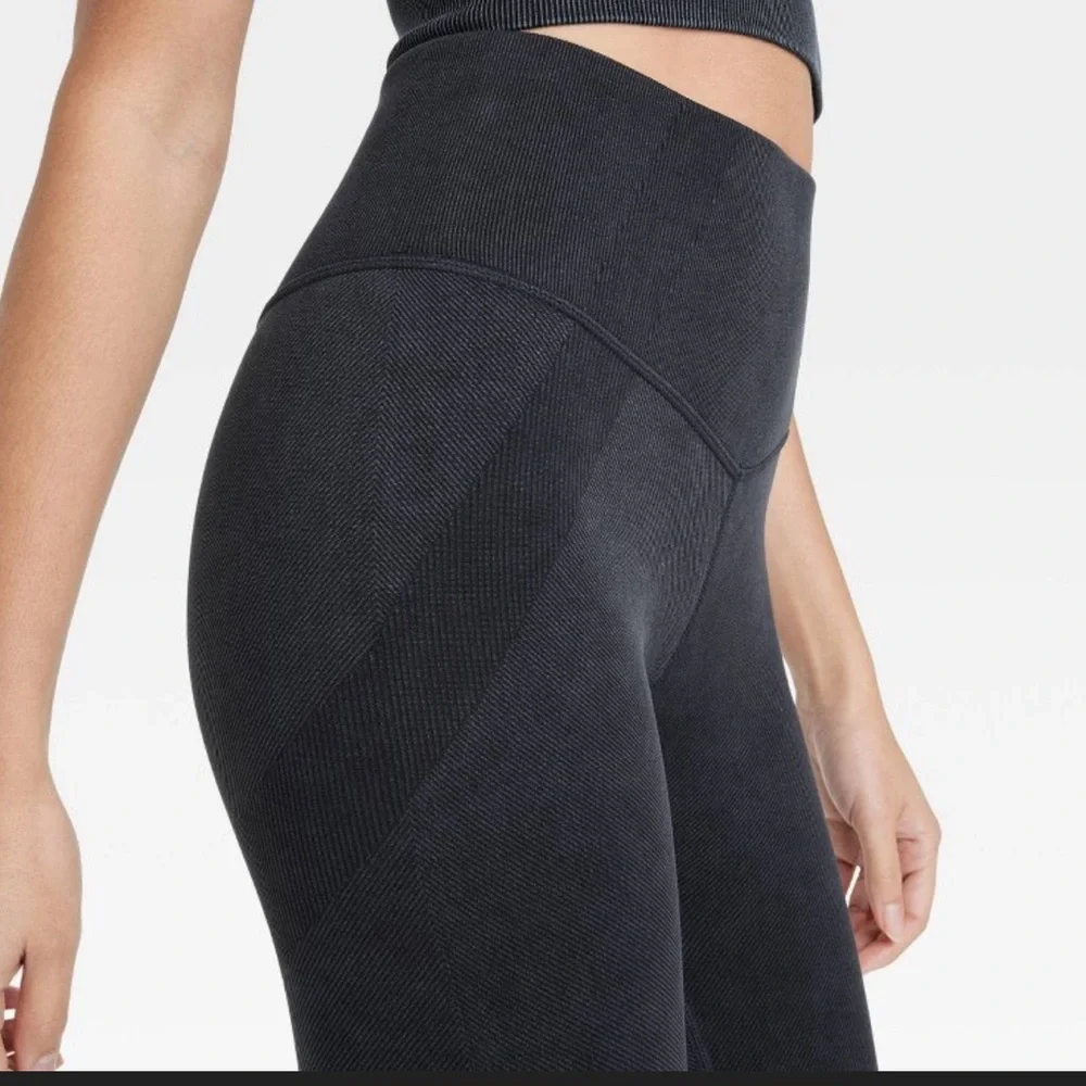 JoyLab Ribbed Workout Set - Picture 3 of 6